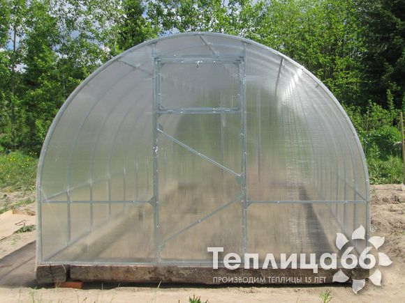 Теплица Рада 3М из поликарбоната, ширина 3 м